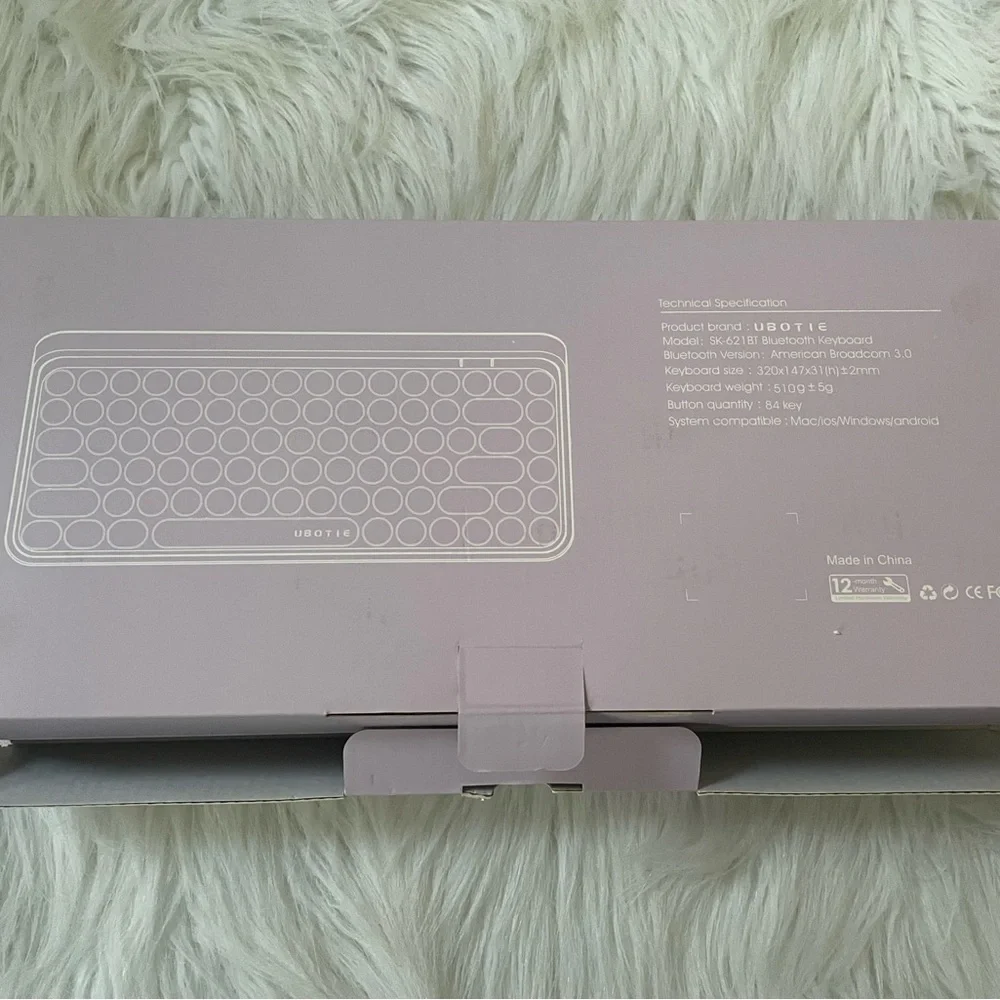 UBOTIE Black and White Bluetooth Keyboard